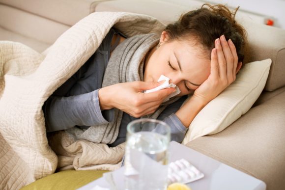 Saiba como tratar todos os sintomas da gripe e resfriados.